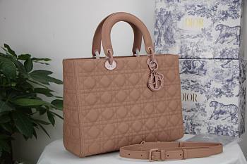 DIOR LARGE LADY BAG ULTRAMATTE CALFSKIN BLUSH PINK M0566 32 CM