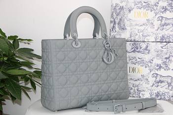 DIOR LARGE LADY BAG ULTRAMATTE CALFSKIN GRAY M0566 32 CM
