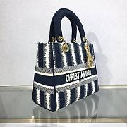 DIOR MEDIUM LADY BLUE D-STRIPES M0565 SIZE 24 CM  - 5