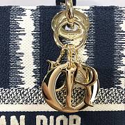 DIOR MEDIUM LADY BLUE D-STRIPES M0565 SIZE 24 CM  - 3