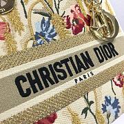 DIOR MEDIUM LADY COLORFUL EMBROIDERED M0565 SIZE 24 CM  - 2