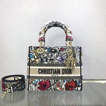DIOR MEDIUM LADY COLORFUL FLOWER EMBROIDERED M0565 SIZE 24 CM