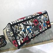 DIOR MEDIUM LADY COLORFUL FLOWER EMBROIDERED M0565 SIZE 24 CM - 4