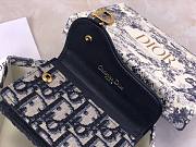  DIOR SADDLE FLAP CARD HOLDER BLUE OBLIQUE JACQUARD S5611 SIZE 10.5 CM - 2