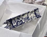 DIOR MINI BOOK TOTE BLUE TOILE DE JOUY EMBROIDERY S5475 SIZE 23 CM - 5