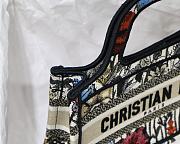 DIOR MINI BOOK TOTE MULTICOLOR FLOWER EMBROIDERY S5475 SIZE 23 CM - 5