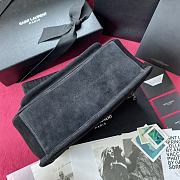 YSL NIKI MEDIUM IN FROSTED LEATHER BLACK 498894 SIZE 28 CM - 4