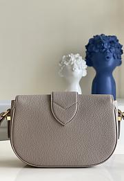 LV PONT 9 SOFT MM GREIGE M58967 SIZE 25 CM - 4