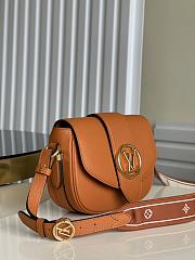 LV PONT 9 SOFT PM GOLDEN SIENNA/MOCACCINO M58729 SIZE 21 CM - 6