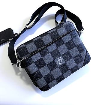 LV TRIO MESSENGER N80401 SIZE 25 x 18.5 x 7 CM