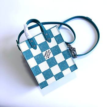LV SAC PLAT XS N60495 SIZE 16 x 19.5 x 5.5 CM