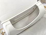 DIOR MEIDUM DIOR BOBBY BAG WHITE M9319 SIZE 22 CM - 6