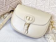DIOR MEIDUM DIOR BOBBY BAG CREAM M9319 SIZE 22 CM - 6