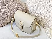 DIOR MEIDUM DIOR BOBBY BAG CREAM M9319 SIZE 22 CM - 2
