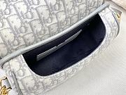 DIOR MEIDUM DIOR BOBBY BAG GRAY OBLIQUE M9319 SIZE 22 CM - 4