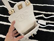 CHANEL MINI MESSENGER FLAP BAG WHITE AS2695 17 CM - 2