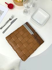 BOTTEGA VENETA SNAP BAG BROWN 618131 SIZE 28 CM - 5