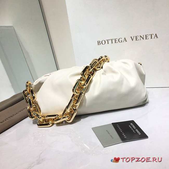 BOTTEGA VENETA CHAIN POUCH WHITE 620230 SIZE 31 CM  - 1