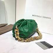BOTTEGA VENETA CHAIN POUCH GREEN 620230 SIZE 31 CM - 6