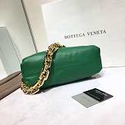 BOTTEGA VENETA CHAIN POUCH GREEN 620230 SIZE 31 CM - 5