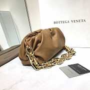BOTTEGA VENETA CHAIN POUCH BROWN 620230 SIZE 31 CM - 6