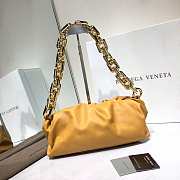 BOTTEGA VENETA CHAIN POUCH YELLOW 620230 SIZE 31 CM - 3