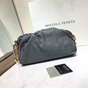 BOTTEGA VENETA CHAIN POUCH GRAY 620230 SIZE 31 CM - 6