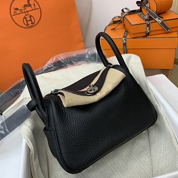 HERMES MINI LINDY CALFSKIN BLACK H082607 19CM
