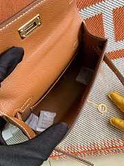 HERMES MINI KELLY EPSOM GOLD HARDWARE BROWN 19 CM - 3