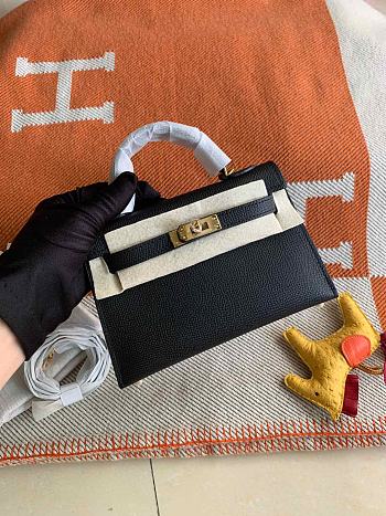 HERMES MINI KELLY EPSOM GOLD HARDWARE BLACK 19 CM
