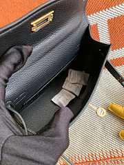 HERMES MINI KELLY EPSOM GOLD HARDWARE BLACK 19 CM - 4