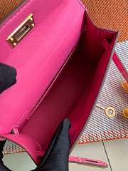 HERMES MINI KELLY CROCODILE GOLD HARDWARE NEON PINK 19 CM - 4