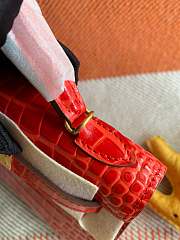 HERMES MINI KELLY CROCODILE GOLD HARDWARE RED 19 CM - 6