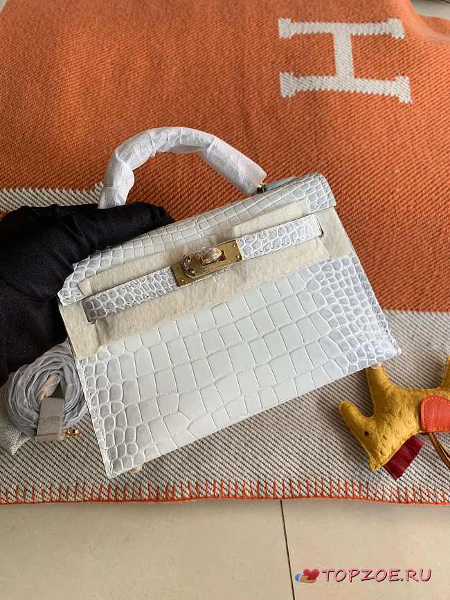 Hermes mini Kelly 19