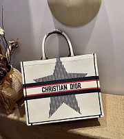 DIOR DIORALPS BOOK TOTE WHITE THREE-TONE EMBROIDERY M1286 41.5 CM - 5