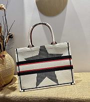 DIOR SMALL DIORALPS BOOK TOTE WHITE THREE-TONE M1296 36 CM - 4