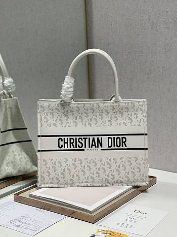 DIOR SMALL BOOK TOTE WHITE LEATHER M1296 36 × 28 CM
