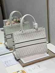 DIOR SMALL BOOK TOTE WHITE LEATHER M1296 36 × 28 CM - 2