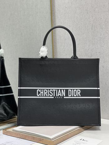 DIOR BOOK TOTE BLACK LEATHER M1286 41 X 32 CM