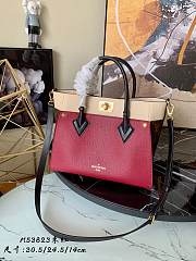 LV On My Side MM Wine M56934 Size 30.5 cm - 1