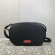 Valentino V Logo Cross Body Camera Bag Black Size 25 Cm - 5