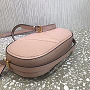 Valentino V Logo Cross Body Camera Bag Rose Cannelle Size 25 Cm - 4