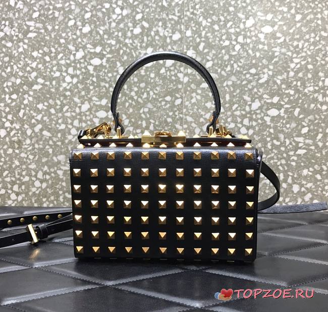 Valentino Rockstud Alcove Box Bag With All-Over Gold-tone Studs DAN0NO 19 cm - 1