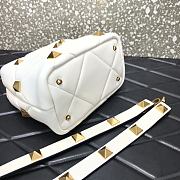Valentino Small Roman Stud The Handle Bag White BSF0NO Size 21 cm - 3