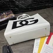 D&G Small Calfskin Daily Shopper With DG Logo Print White Size 36 cm - 3