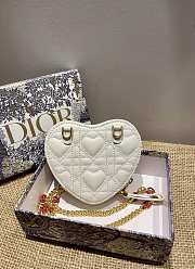 Dior Dioramour Caro Heart Pouch With Chain White S5097 Size 11 cm - 6