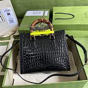 Gucci Diana Small Crocodile Tote Bag Black 660195 Size 27 cm - 3