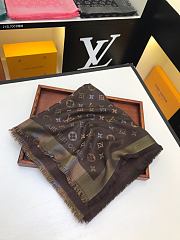 LV Scarf 13 - 1