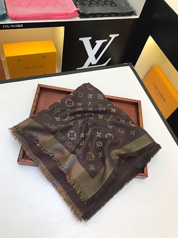 LV Scarf 13