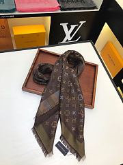 LV Scarf 13 - 5